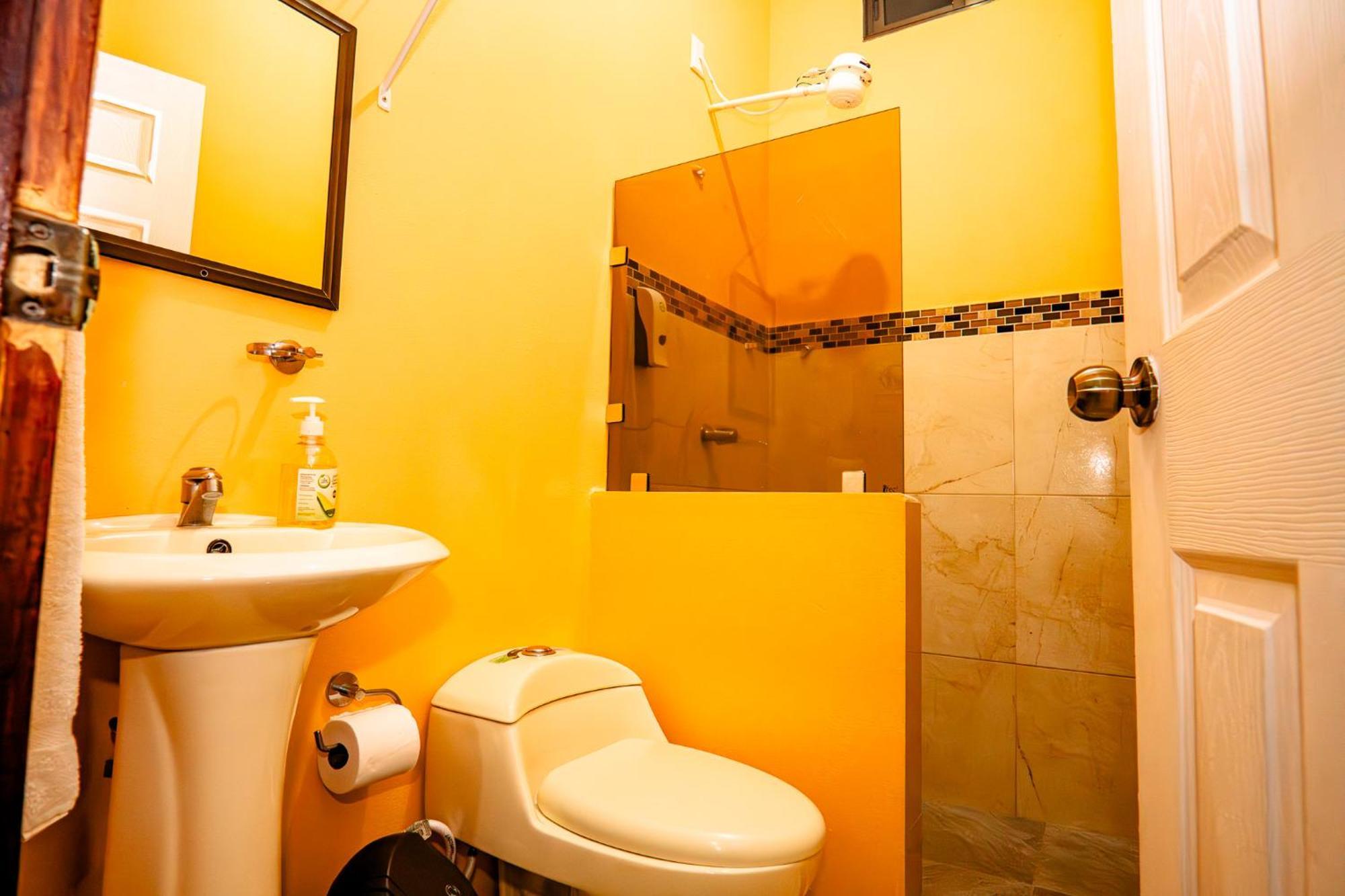 Apartamento Aliga 2 Quepos Luaran gambar