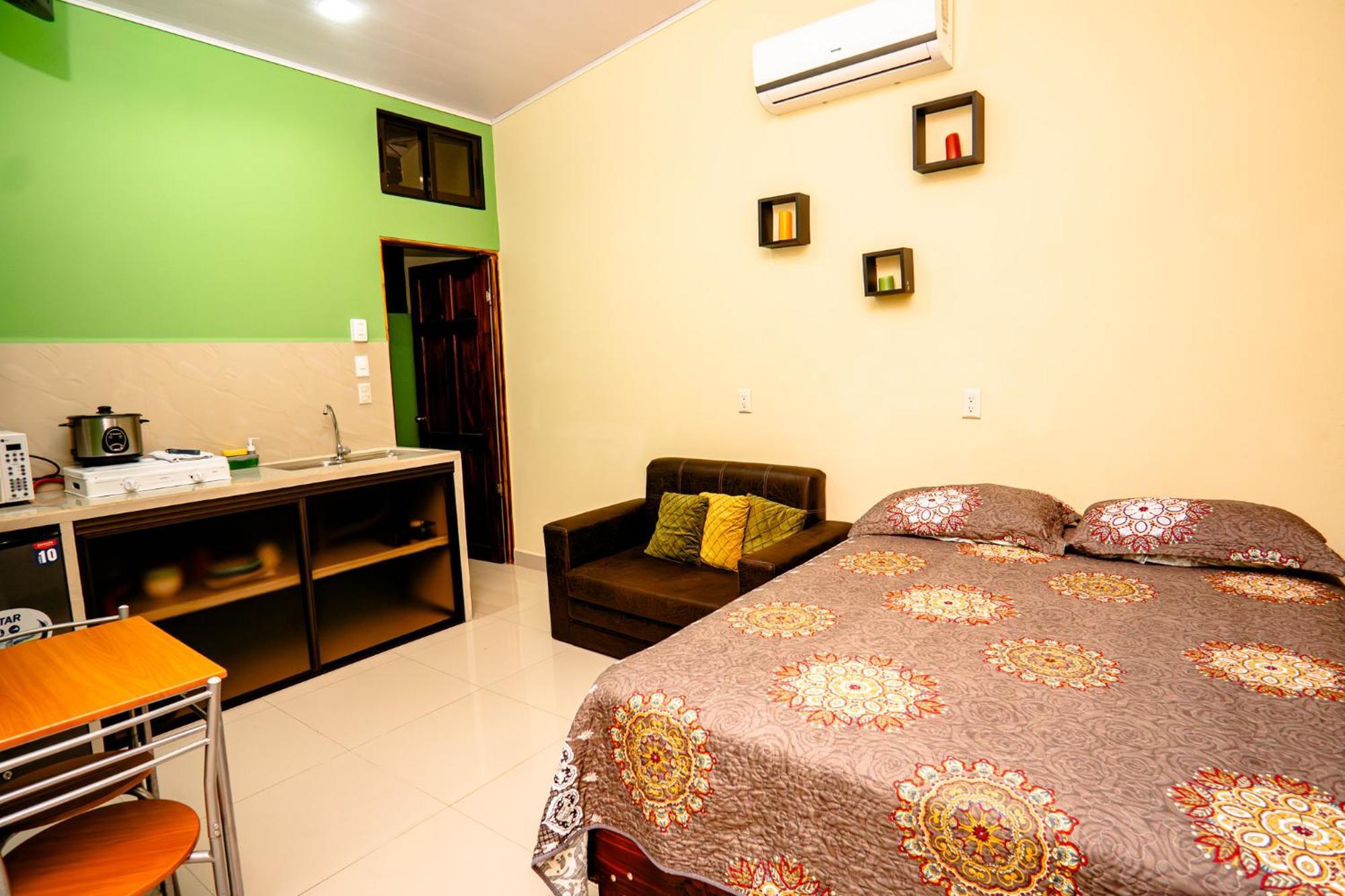 Apartamento Aliga 2 Quepos Luaran gambar